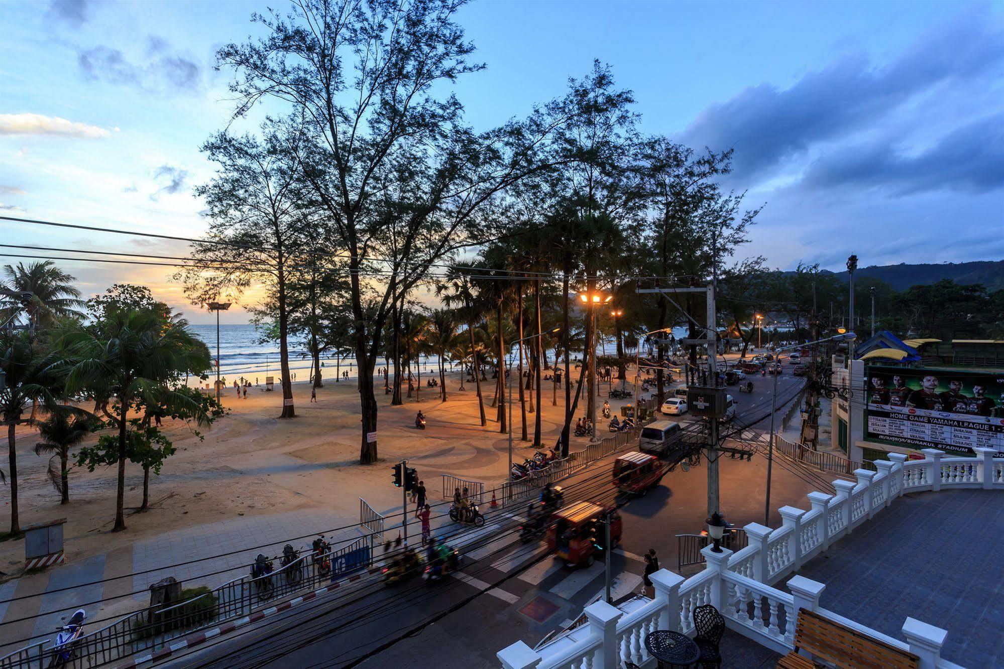 Patong Marina Hotel By Lofty Eksteriør bilde